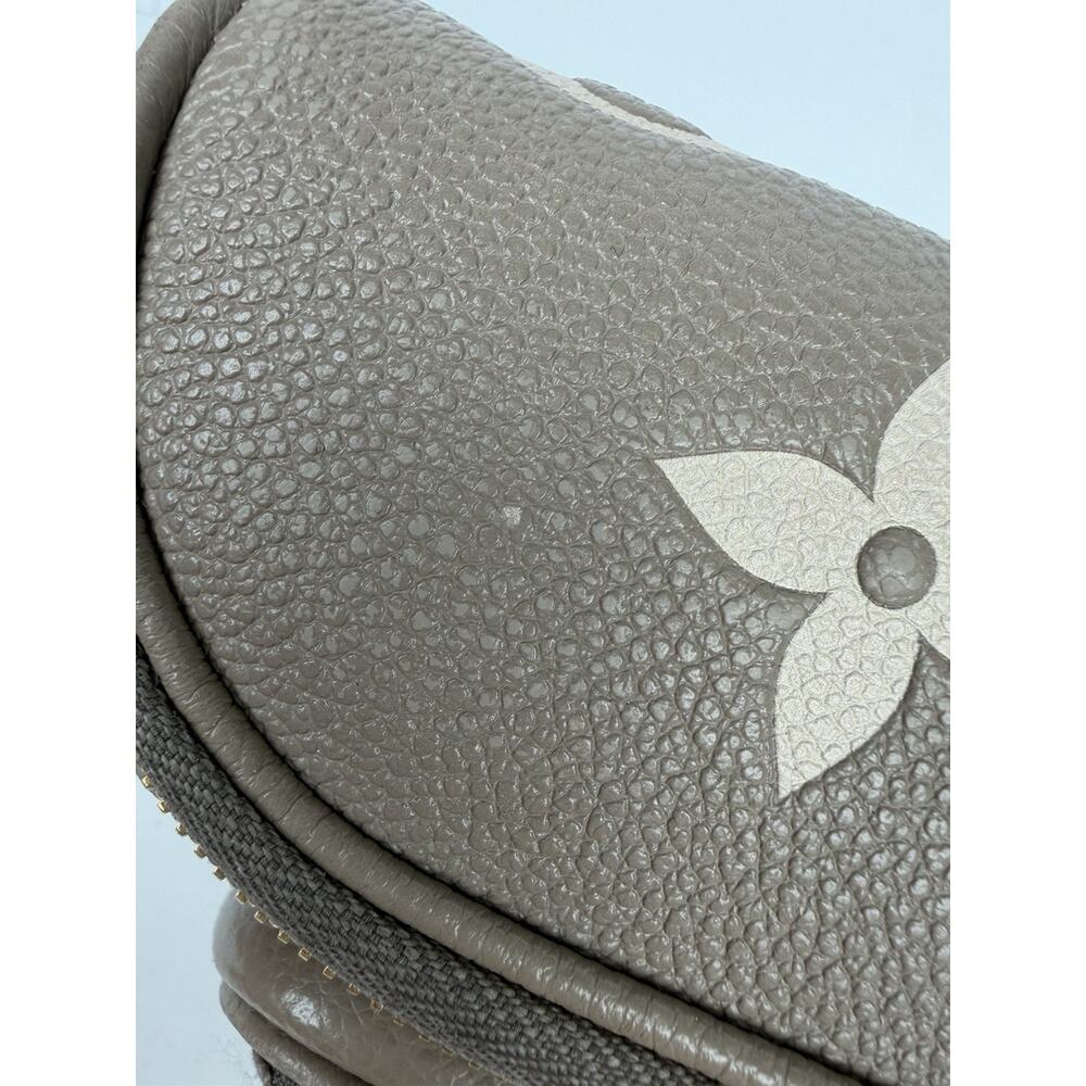 Louis Vuitton Empreinte Mini Bumbag in Tourterelle and Cream Leather NFC U1 - Picture 6 of 16